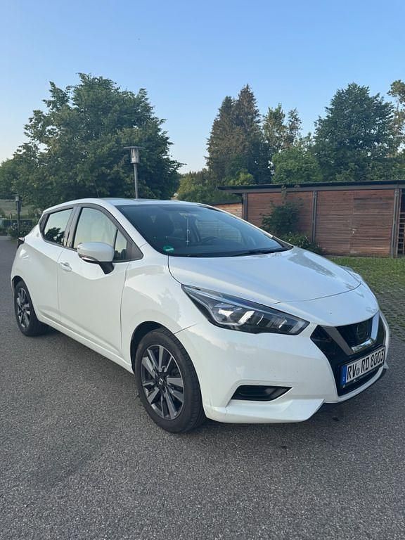 Weiß Gebraucht 2017 Nissan Micra Kleinwagen | 7.400 € (Guter Preis) - Bild 1/4