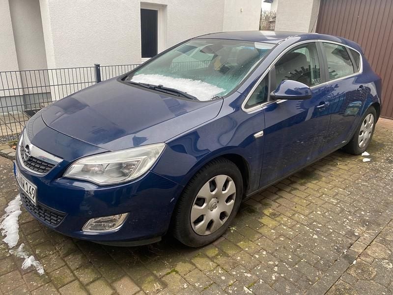 Gebraucht Opel Astra 2010 Blau Limousine