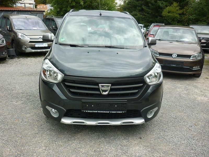 Gebraucht Dacia Lodgy Stepway 116 PS (85 kW) 2016 Schwarz Van / Kleinbus