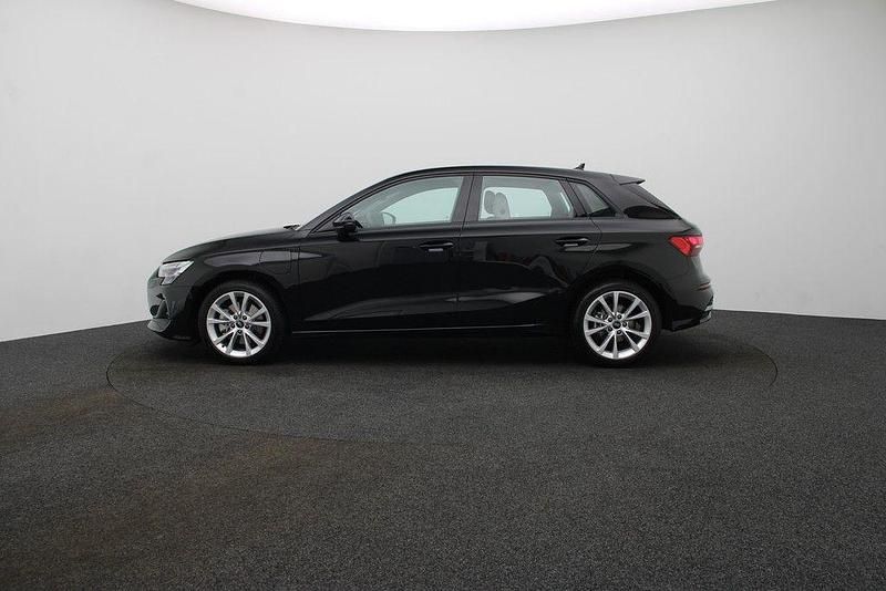 Gebraucht Audi A3 204 PS (150 kW) 2025 Mythosschwarz metallic Limousine