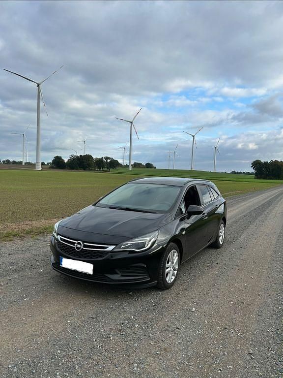 Gebraucht Opel Astra 136 PS (100 kW) 2018 Schwarz Kombi