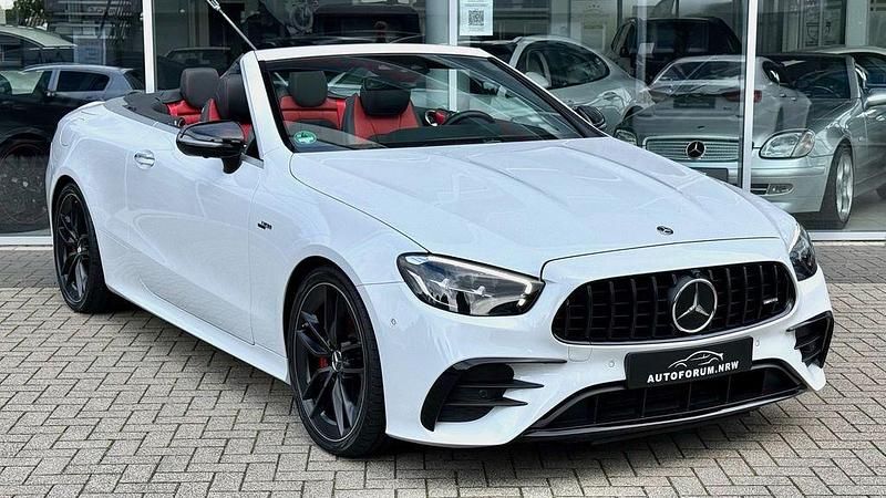 Weiß Gebraucht 2021 Mercedes E53 AMG AMG Cabrio | 64.800 € (Fairer Preis) - Bild 1/4