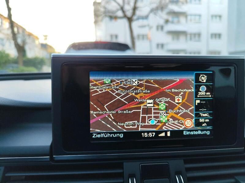 Blau Gebraucht 2016 Audi A6 Kombi | 14.200 € (Guter Preis) - Bild 1/4
