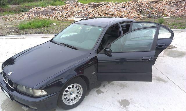 Gebraucht BMW 523 170 PS (125 kW) 1998 Blau metallic Limousine