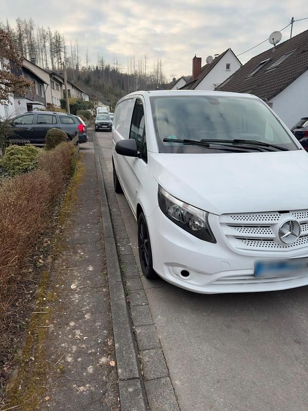 Gebraucht Mercedes Vito 163 PS (119 kW) 2016 Weiß Van