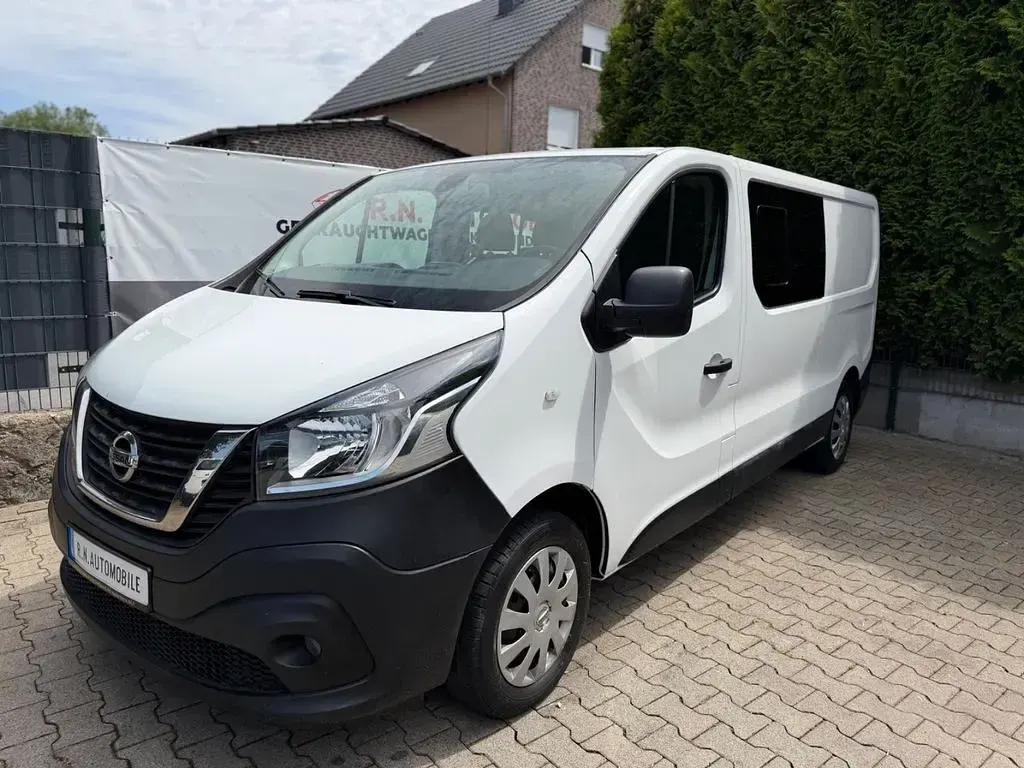 Gebraucht Nissan NV300 Comfort 145 PS (106 kW) 2017 Weiß Van