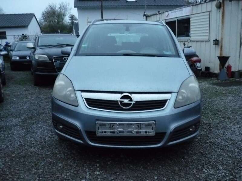 Grau Gebraucht 2006 Opel Zafira Van / Kleinbus | 280 € (Superpreis) - Bild 1/4