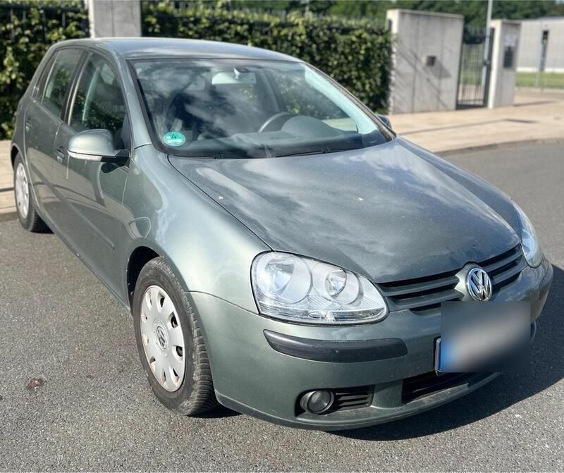 Andere außenfarben Gebraucht 2004 VW Golf V Limousine | 5.500 € (Teuer) - Bild 1/4