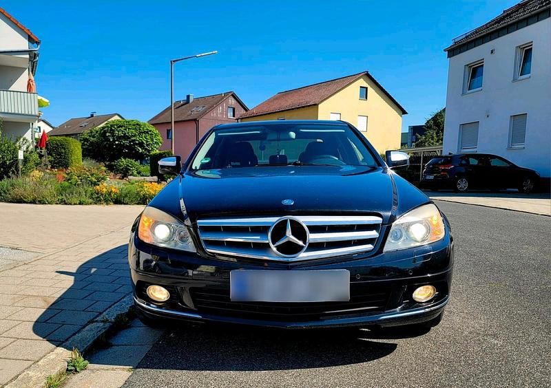 Gebraucht Mercedes C220 170 PS (125 kW) 2008 Schwarz Limousine