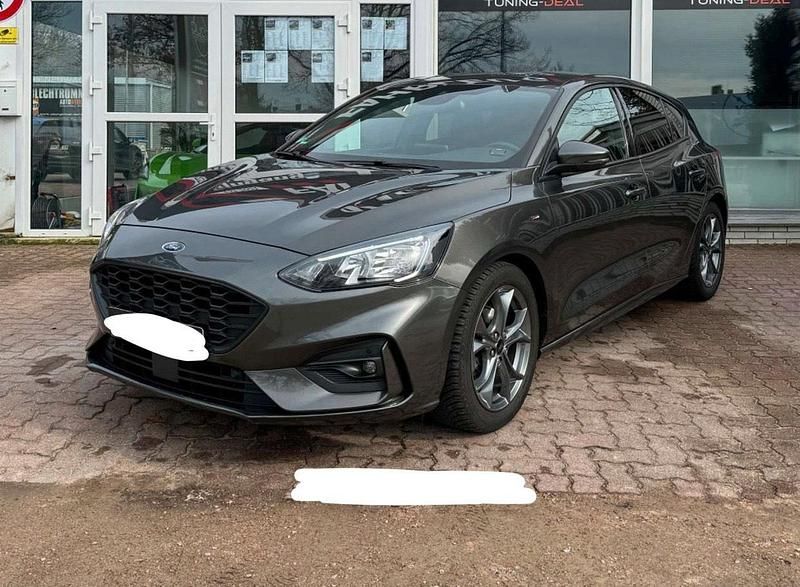 Gebraucht Ford Focus ST-Line 125 PS (91 kW) 2020 Grau Kleinwagen