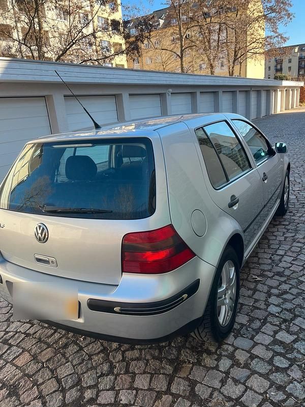 Gebraucht VW Golf IV 75 PS (55 kW) 2001 Silber Limousine