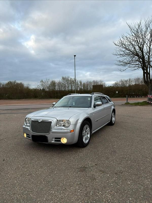 Gebraucht Chrysler 300C 217 PS (159 kW) 2008 Silber Kombi