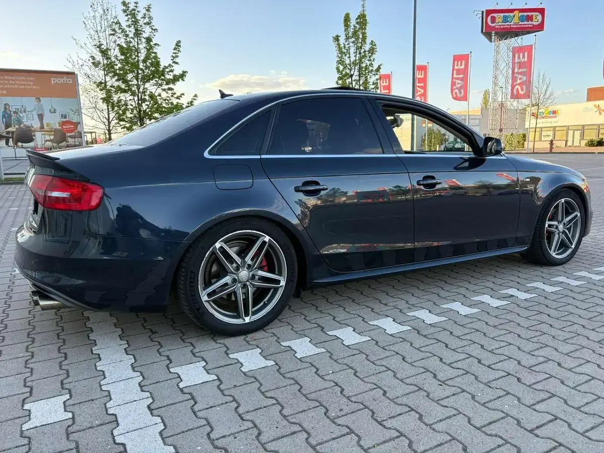 Gebraucht Audi A4 S-Line 220 PS (161 kW) 2016 Schwarz Limousine