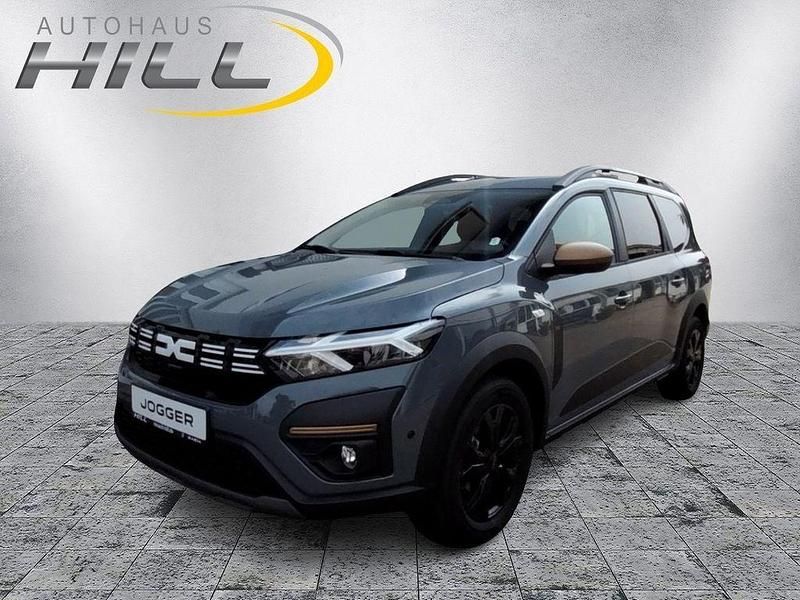 Grau Neu 2025 Dacia Jogger Extreme Limousine | 22.980 € (Fairer Preis) - Bild 1/4