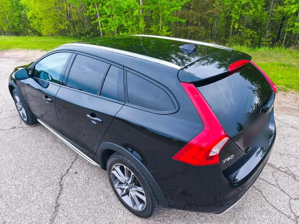 Gebraucht Volvo V60 CC 250 PS (183 kW) 2018 Schwarz Kombi