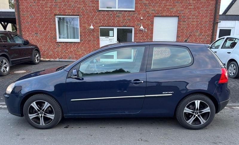 Gebraucht VW Golf VI Edition 80 PS (58 kW) 2008 Blau Kleinwagen
