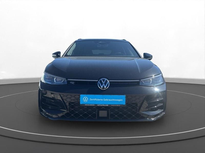 Gebraucht VW Passat R-line 150 PS (110 kW) 2025 Grenadillschwarz Kombi