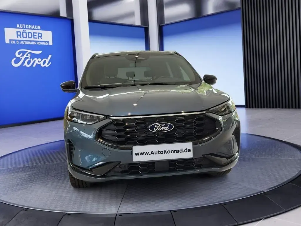 Neu Ford Kuga 179 PS (131 kW) 2026 Blau SUV