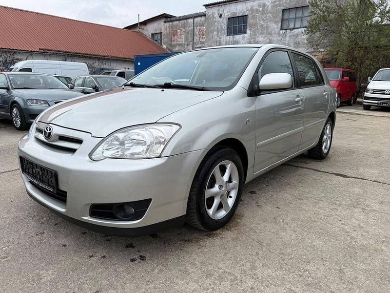 Gebraucht Toyota Corolla Sol 110 PS (80 kW) 2005 Silber Limousine