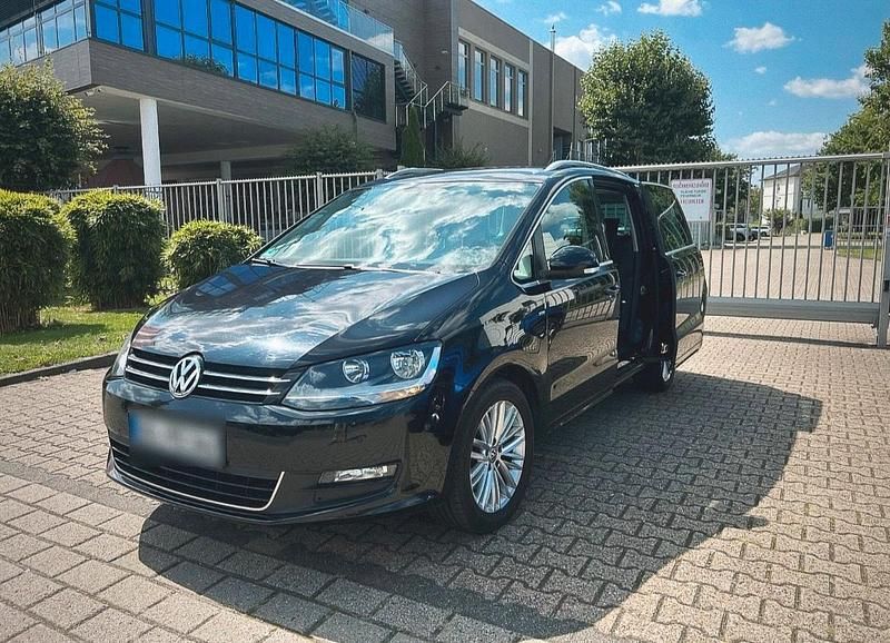 Schwarz Gebraucht 2014 VW Sharan Cup Van / Kleinbus | 15.500 € - Bild 1/4