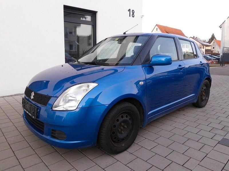 Blau Gebraucht 2006 Suzuki Swift Comfort Limousine | 900 € (Superpreis) - Bild 1/4