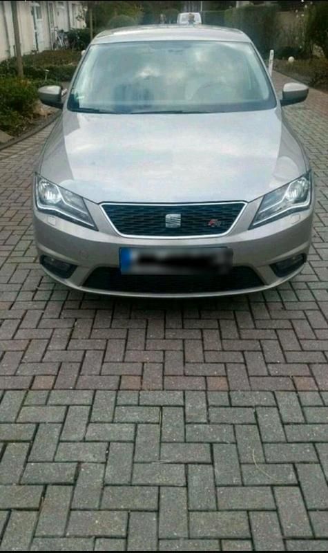 Gebraucht Seat Toledo Ecomotive 105 PS (77 kW) 2013 Andere farben Kleinwagen