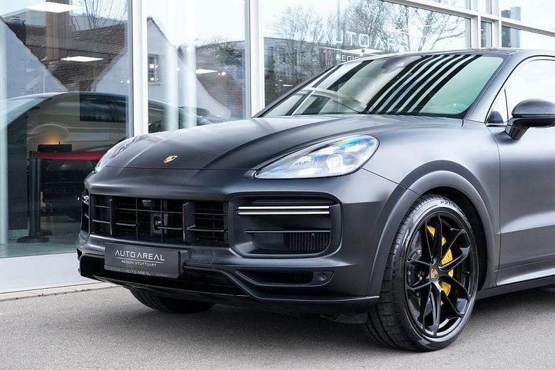 Gebraucht Porsche Cayenne Turbo GT 640 PS (470 kW) 2023 Schwarz SUV