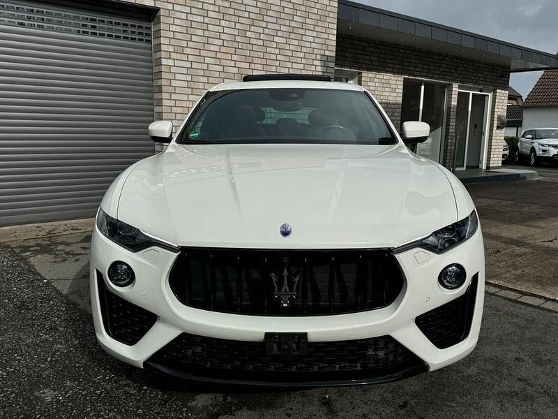 Gebraucht Maserati Levante 430 PS (316 kW) 2018 Weiß SUV