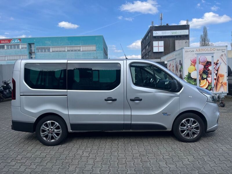 Gebraucht Fiat Talento Family 125 PS (91 kW) 2016 Grau Van / Kleinbus