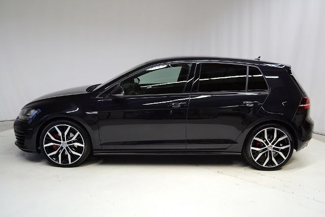 Gebraucht VW Golf VII Sport 184 PS (135 kW) 2016 Schwarz metallic Limousine