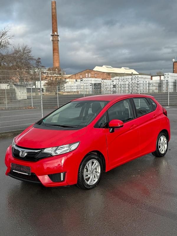 Gebraucht Honda Jazz 102 PS (75 kW) 2016 Rot Kleinwagen
