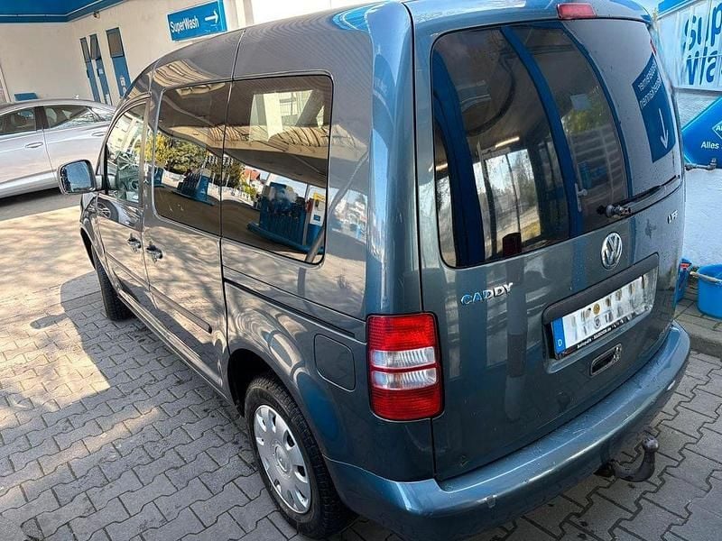 Second-hand VW Caddy 102 CP (75 kW) 2006 Gri Monovolum