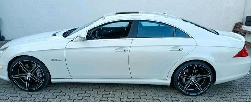 Gebraucht Mercedes CLS63 AMG AMG 514 PS (378 kW) 2007 Weiß Coupé