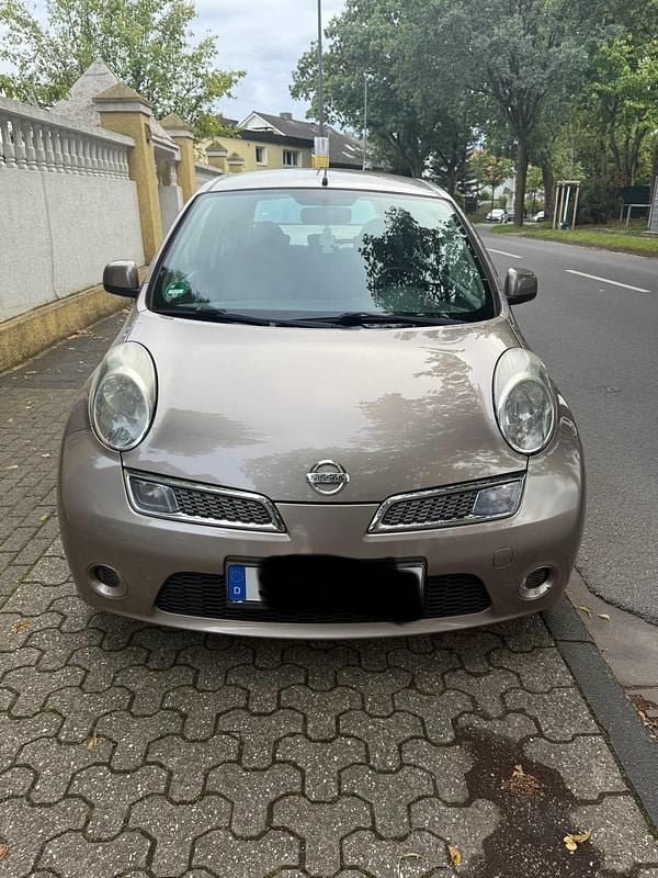 Braun Gebraucht 2010 Nissan Micra Kleinwagen | 2.300 € (Fairer Preis) - Bild 1/4