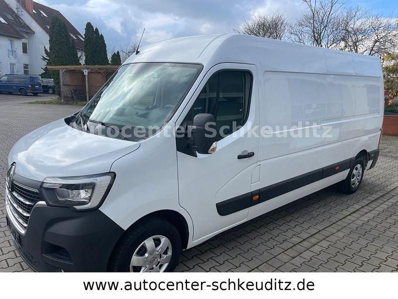Gebraucht Renault Master Komfort 179 PS (131 kW) 2021 Weiß Van / Kleinbus