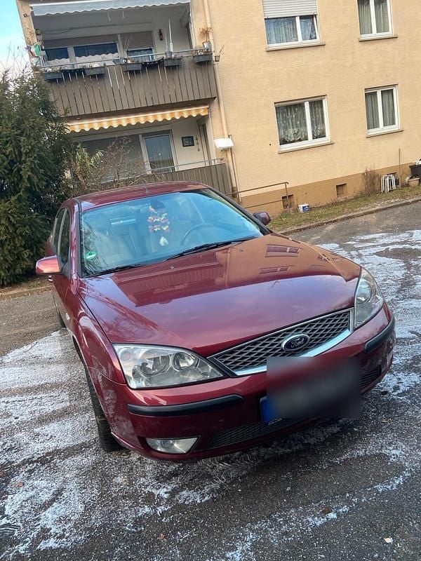 Rot Gebraucht 2005 Ford Mondeo Limousine | 1.300 € (Guter Preis) - Bild 1/4