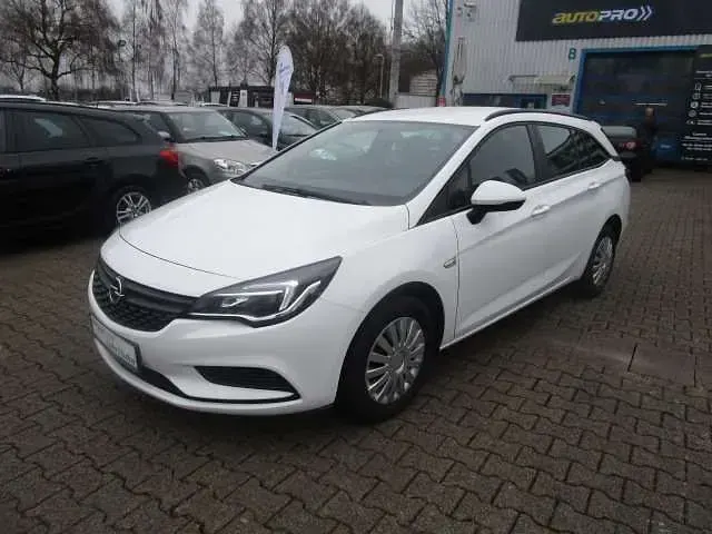 Gebraucht Opel Astra 105 PS (77 kW) 2016 Schneeweiss/summitwhite/arctic Kombi