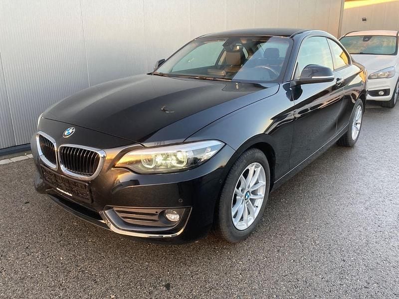 Schwarz Gebraucht 2020 BMW 218 Coupé | 17.900 € (Guter Preis) - Bild 1/4