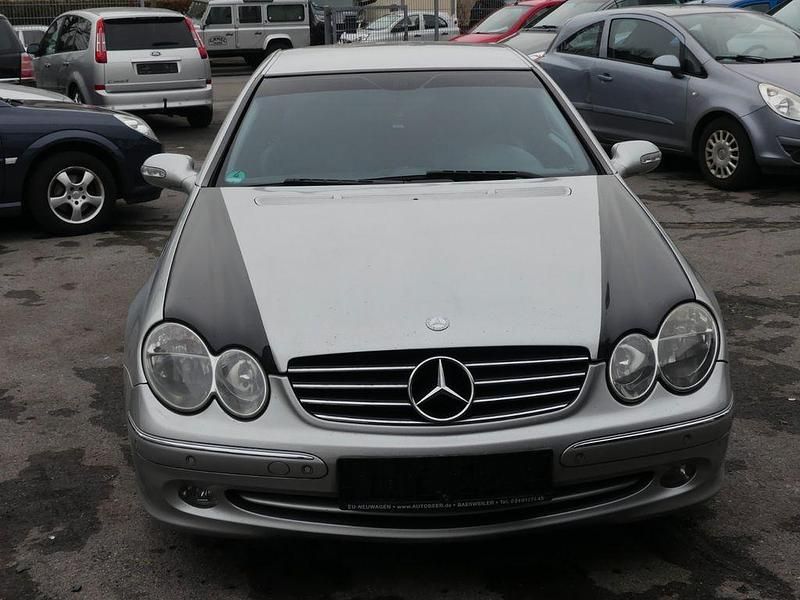 Gebraucht Mercedes CLK240 Avantgarde 170 PS (125 kW) 2003 Silber Coupé