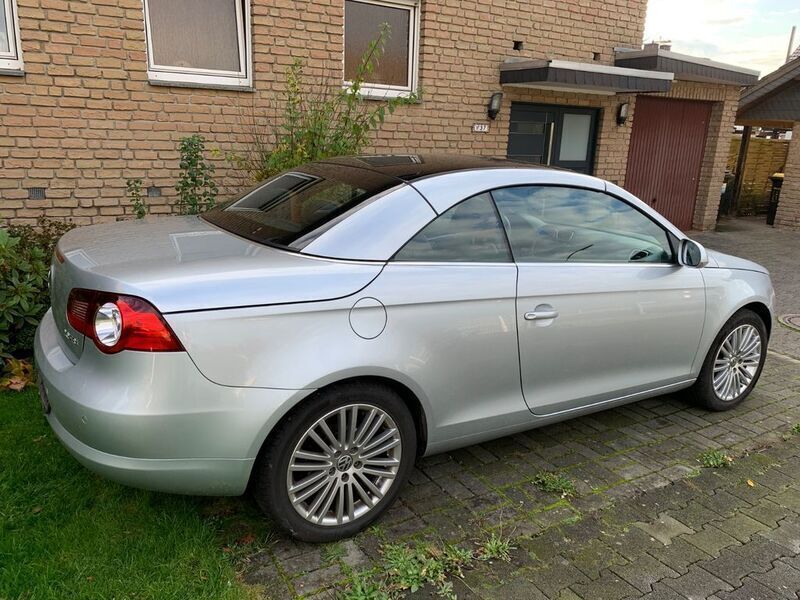 Silber Gebraucht 2008 VW Eos Cabrio | 4.999 € (Superpreis) - Bild 1/3