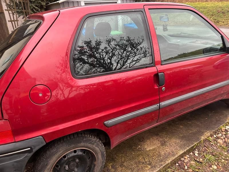 Gebraucht Peugeot 106 45 PS (33 kW) 1998 Rot Kleinwagen