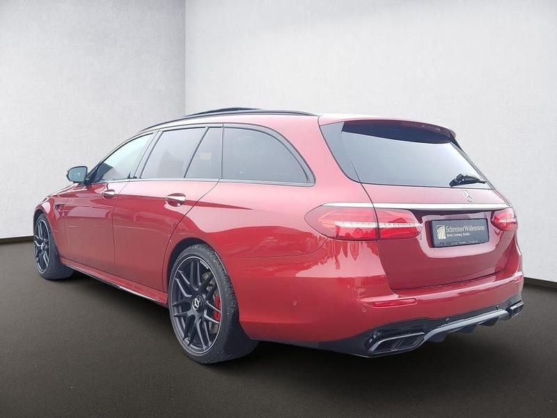 Gebraucht Mercedes S63 AMG 612 PS (450 kW) 2018 Manufaktur hyazinthrot (metallic) Kombi