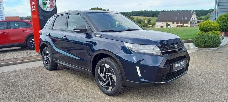 Neu Suzuki Vitara Comfort+ 116 PS (85 kW) 2025 Sphere blue pearl metallic/dac SUV