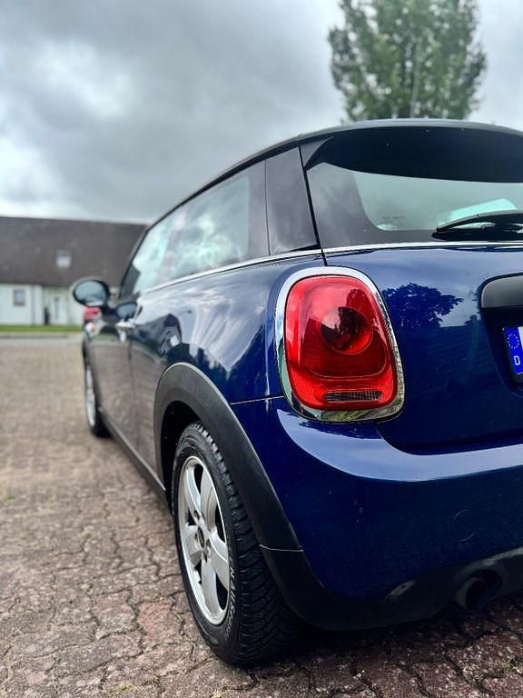 Blau Gebraucht 2014 Mini ONE Kleinwagen | 5.000 € - Bild 1/4