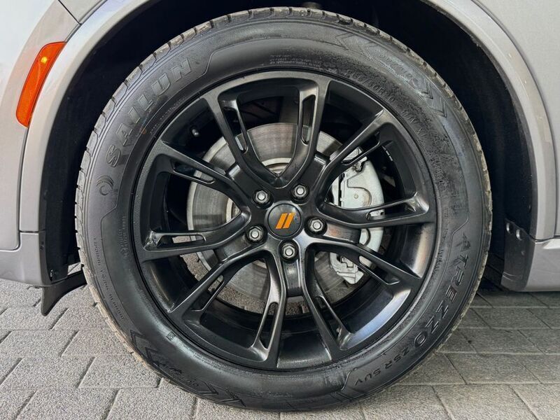 Gebraucht Dodge Durango 377 PS (277 kW) 2021 Billet clearcoat SUV