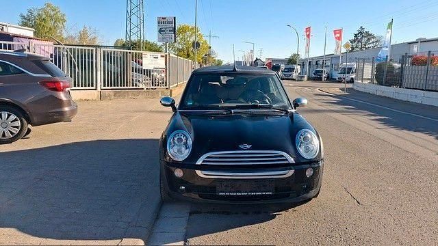 Usado Mini Cooper Cabriolet 116 HP (85 kW) 2005 Preto Cabrios