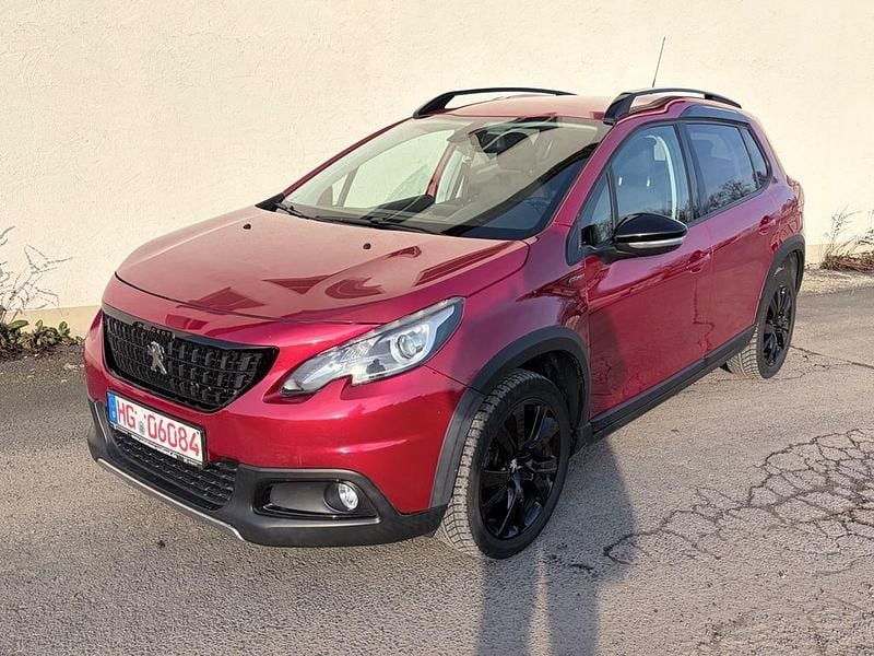 Rot Gebraucht 2018 Peugeot 2008 Allure GT-Line SUV | 9.799 € (Guter Preis) - Bild 1/4