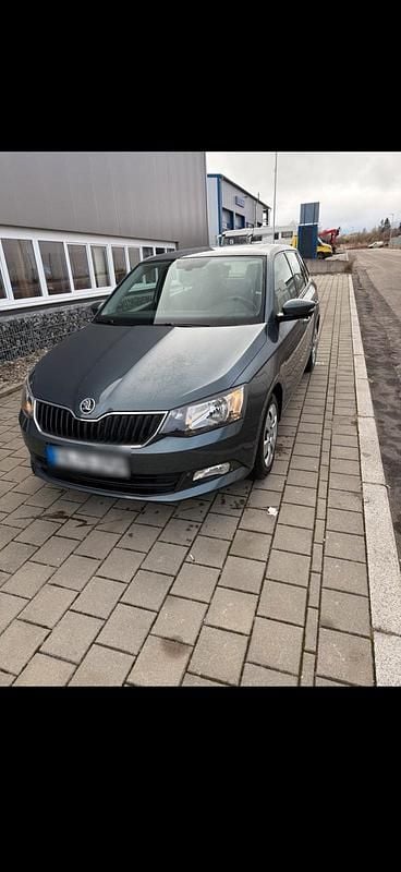 Gebraucht Skoda Fabia 181 PS (133 kW) 2018 Blau Kombi