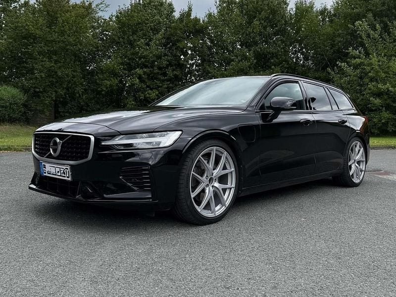 Gebraucht 2019 Volvo V60 Kombi | 18.999 € (Fairer Preis) - Bild 1/4