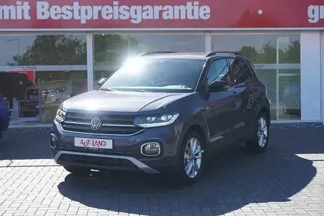 Gebraucht VW T-Cross Move 110 PS (80 kW) 2023 Grau SUV